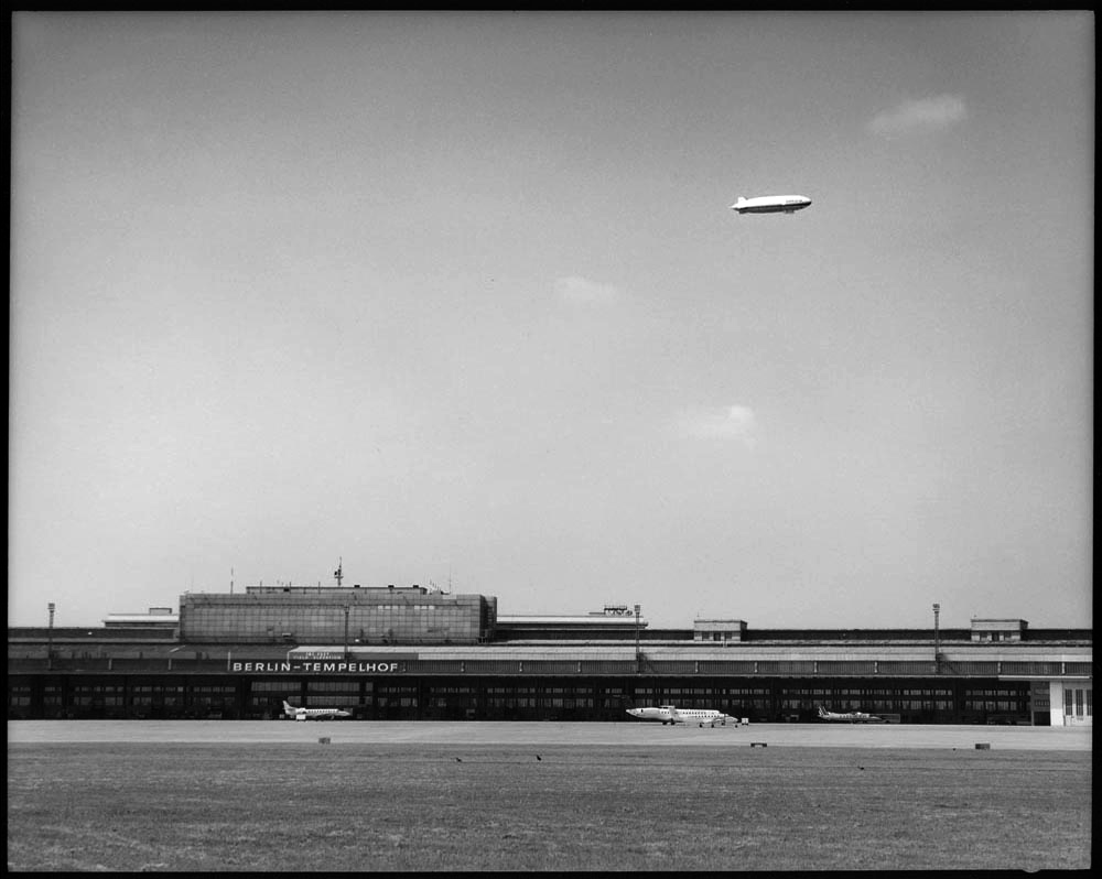 2000-2007- Berlijn - FANTASYBERLIN - Zeppelin, Berlin Tempelhof Airport