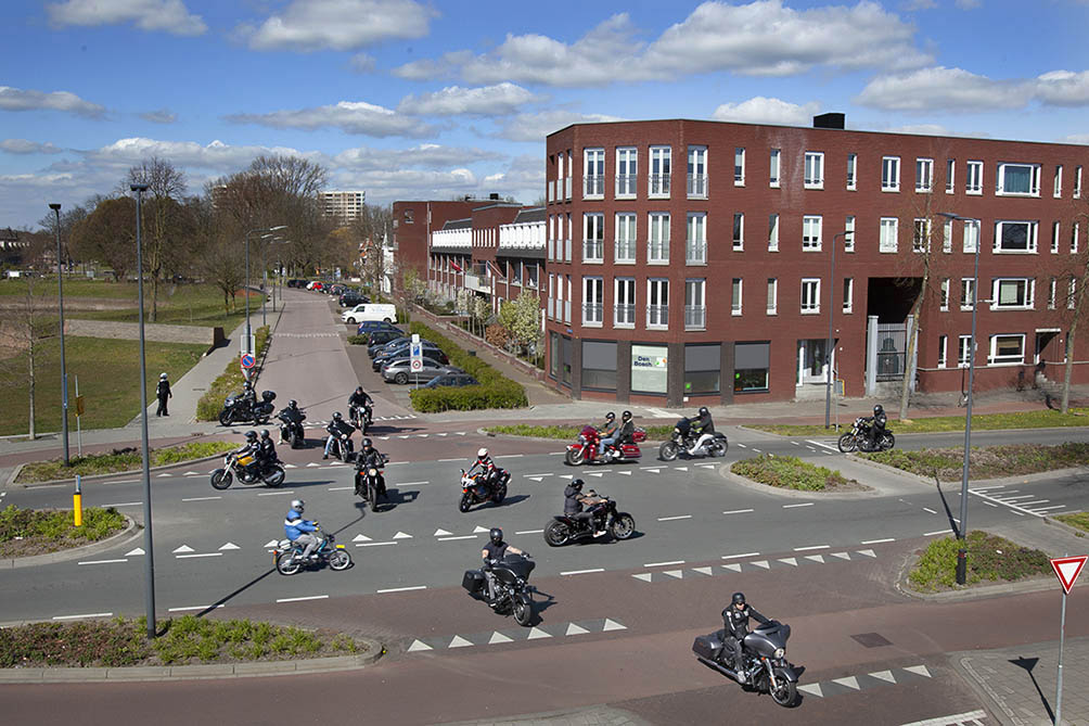 2004- 2020 UIT HET RAAM - Graafseweg - Muntelbolwerk - Hinthamerbolwerk 's-Hertogenbosch NL 2020 / Fotomontage- photomontage 